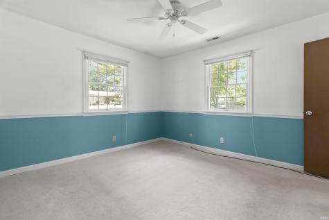 12 Clamme Court Hartford City IN 47348