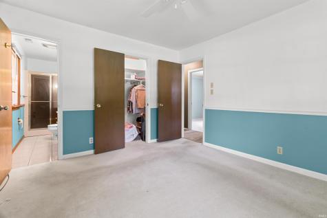 12 Clamme Court Hartford City IN 47348