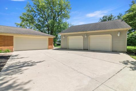 12 Clamme Court Hartford City IN 47348
