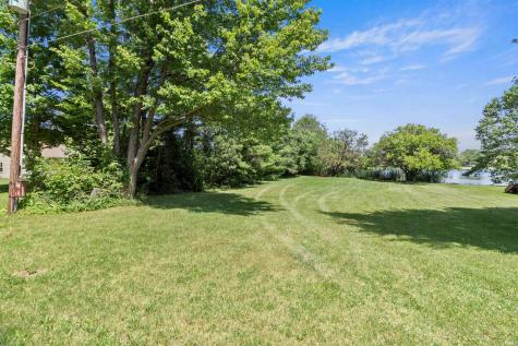 12 Clamme Court Hartford City IN 47348
