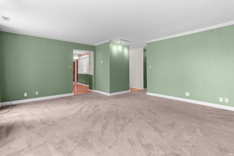 12 Clamme Court Hartford City IN 47348