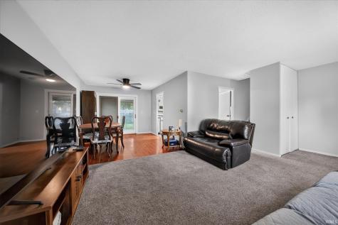 1450 Oakdale Drive South Bend IN 46614