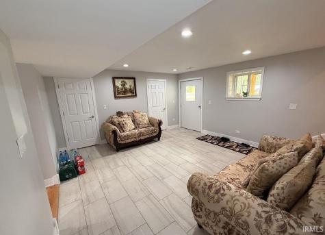 11687 E 150 S Road Culver IN 46511