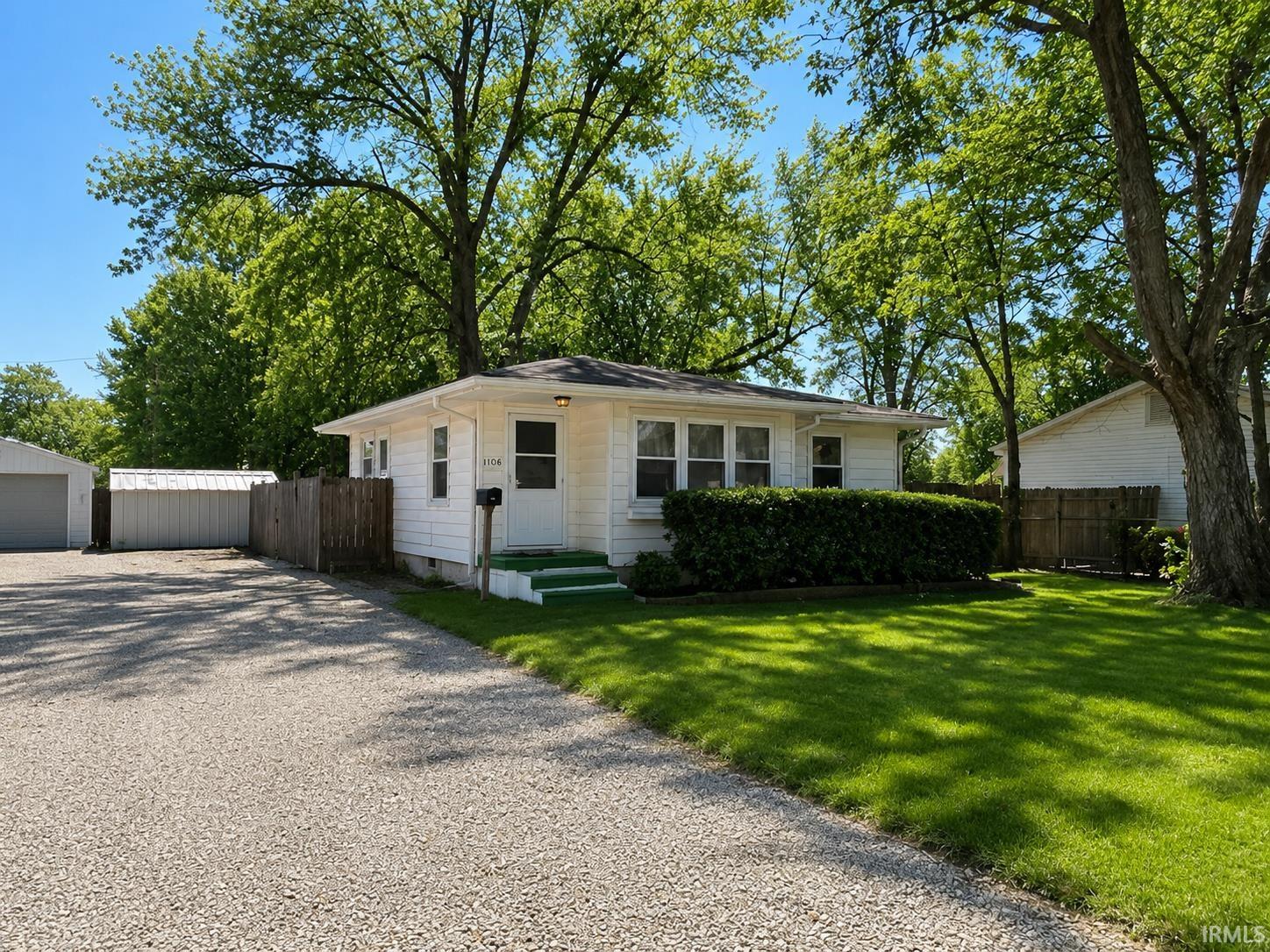 2559 Sweetser Avenue Evansville IN 47714