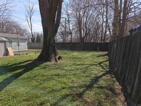 2559 Sweetser Avenue Evansville IN 47714
