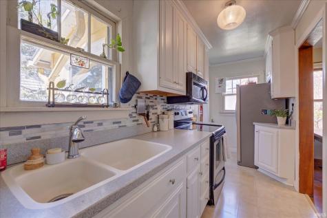 824 S Park Avenue Bloomington IN 47401