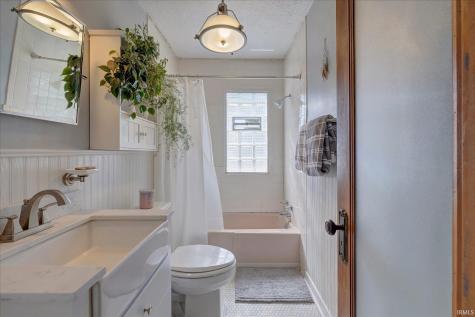 824 S Park Avenue Bloomington IN 47401