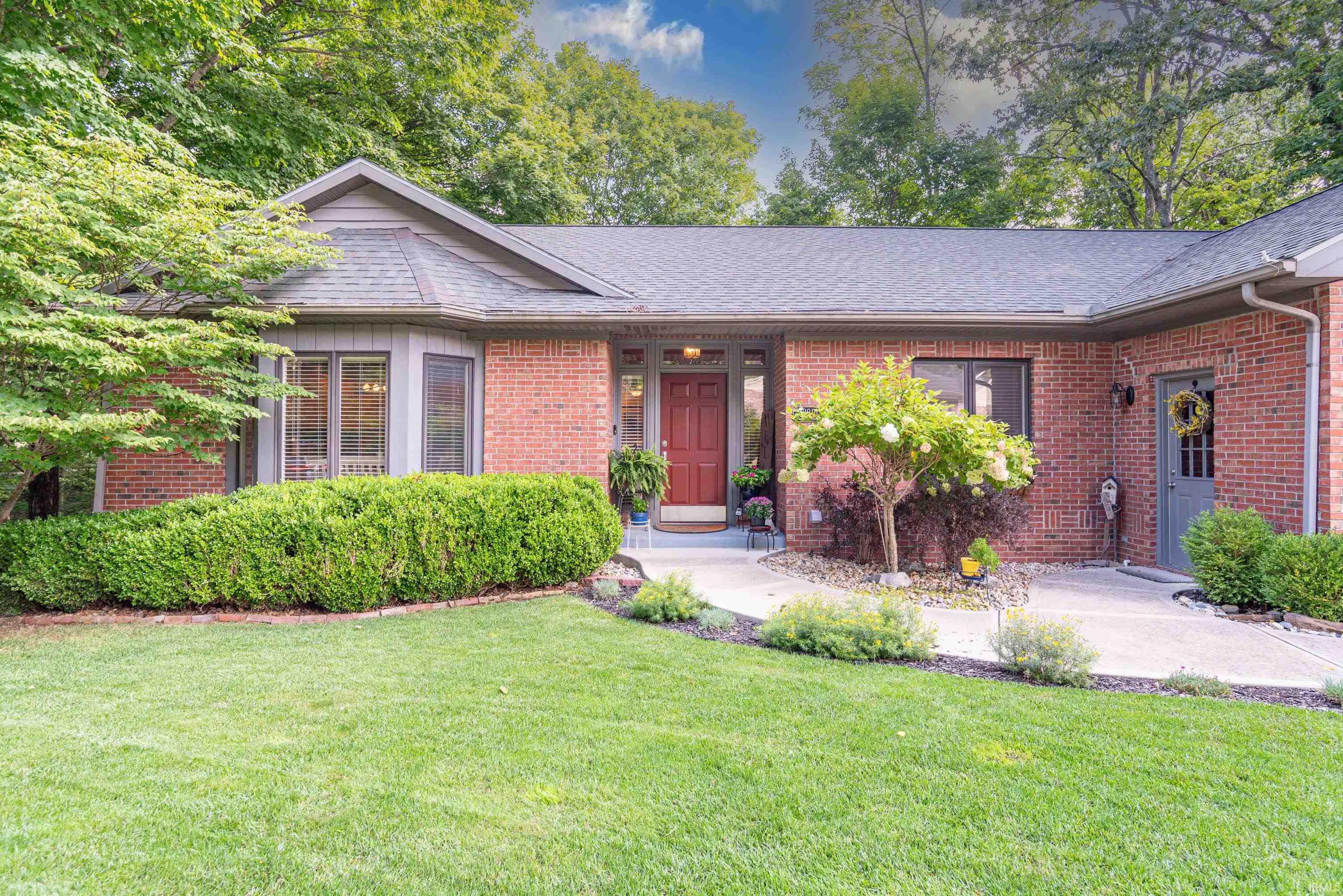 9916 S Saint Andrews Lane Bloomington IN 47401