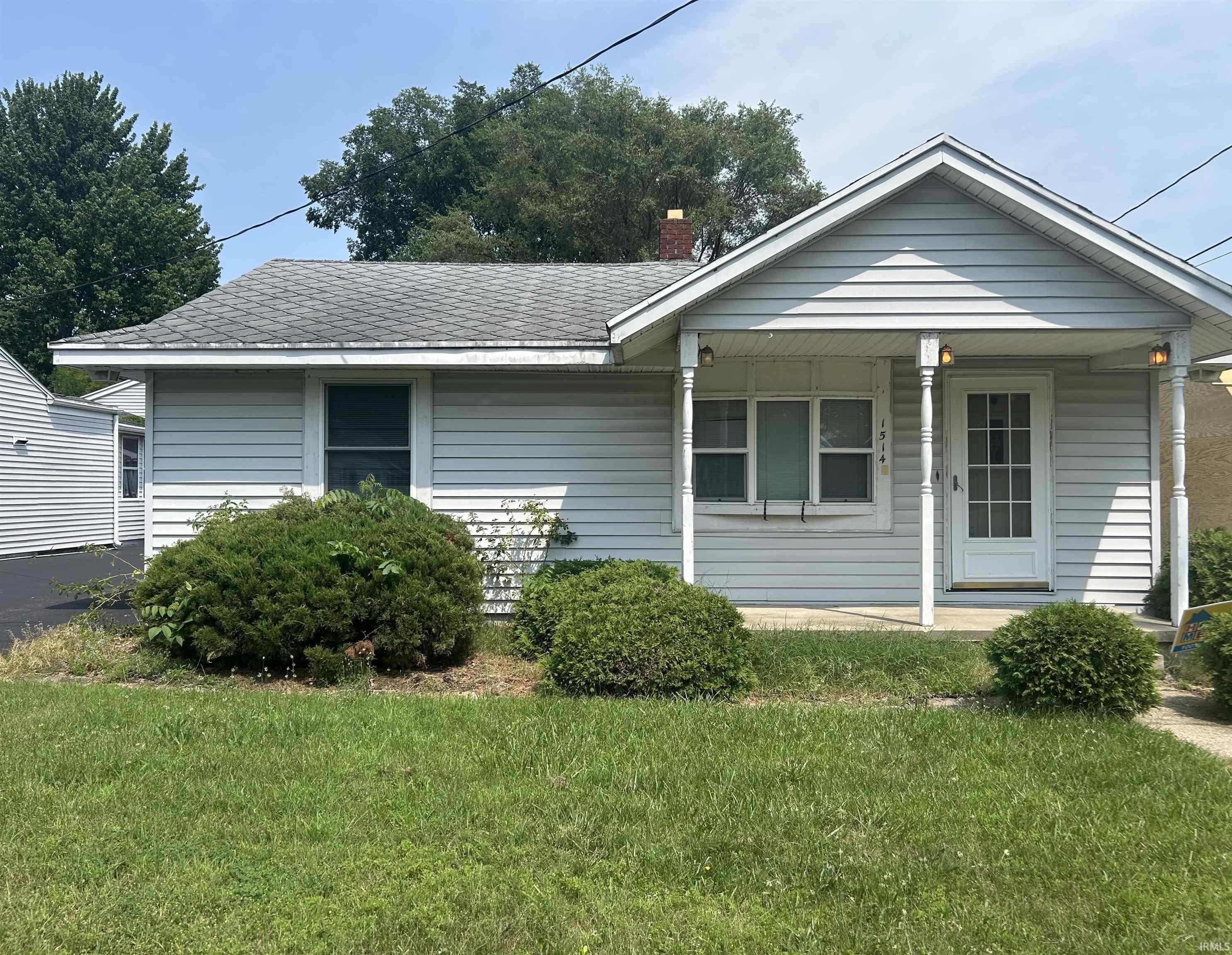 1514 Maplehurst Avenue Mishawaka IN 46545