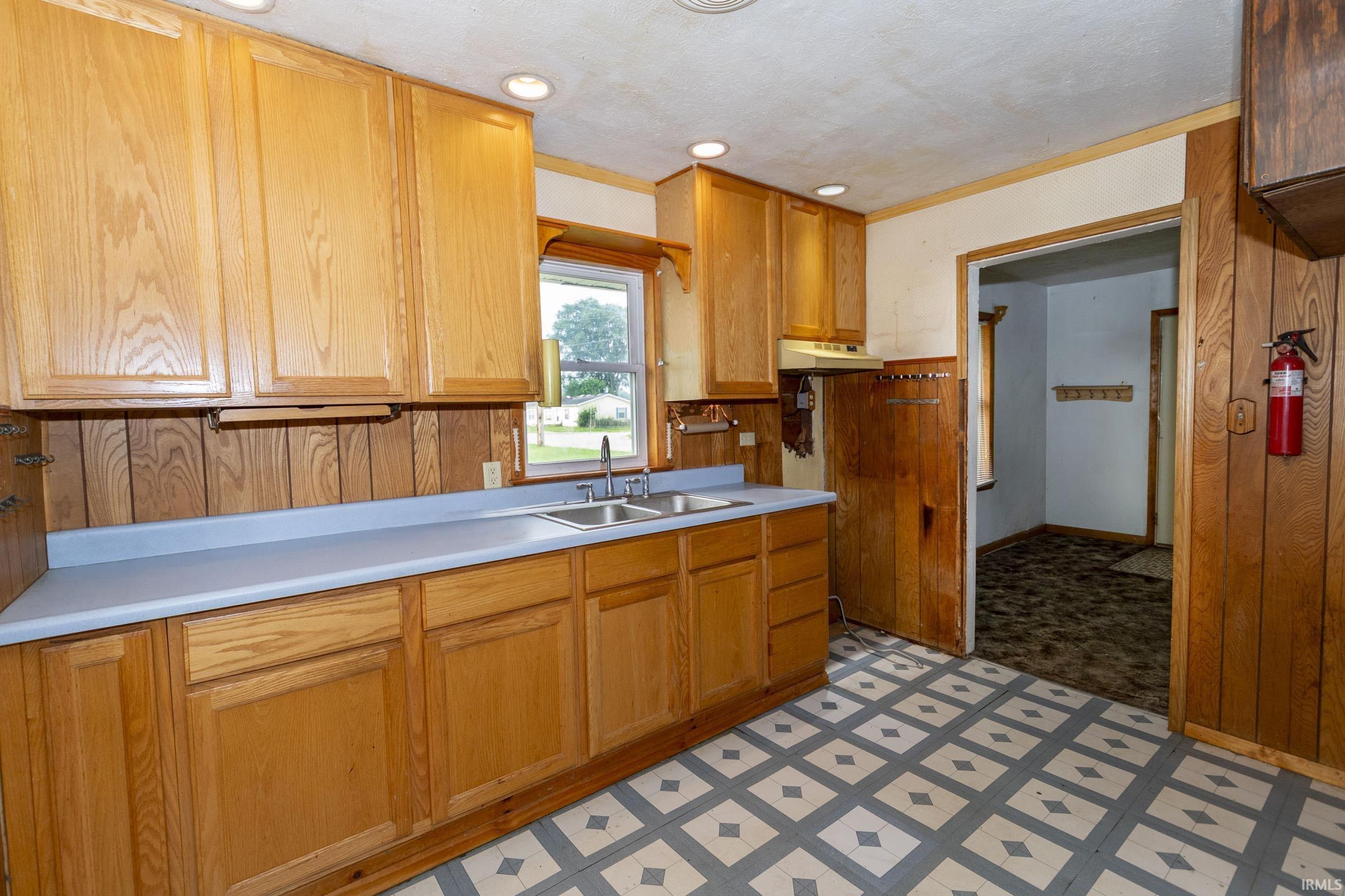 1514 Maplehurst Avenue Mishawaka IN 46545