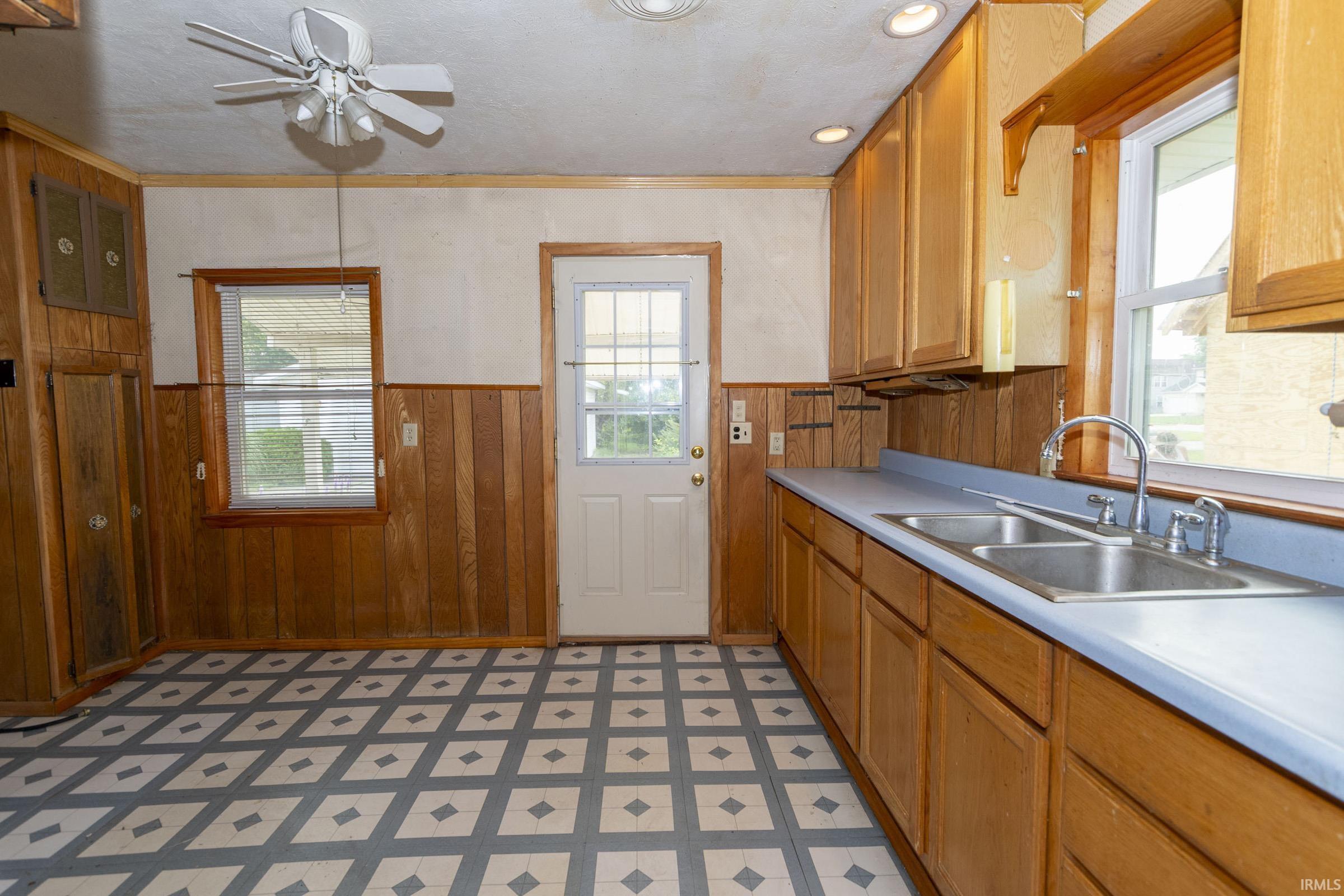 1514 Maplehurst Avenue Mishawaka IN 46545