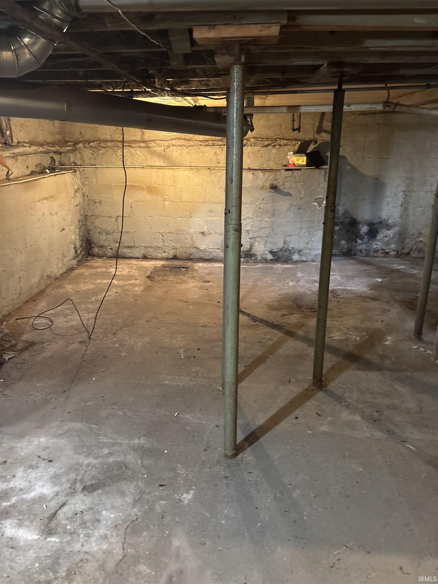 1514 Carroll Street South Bend IN 46613