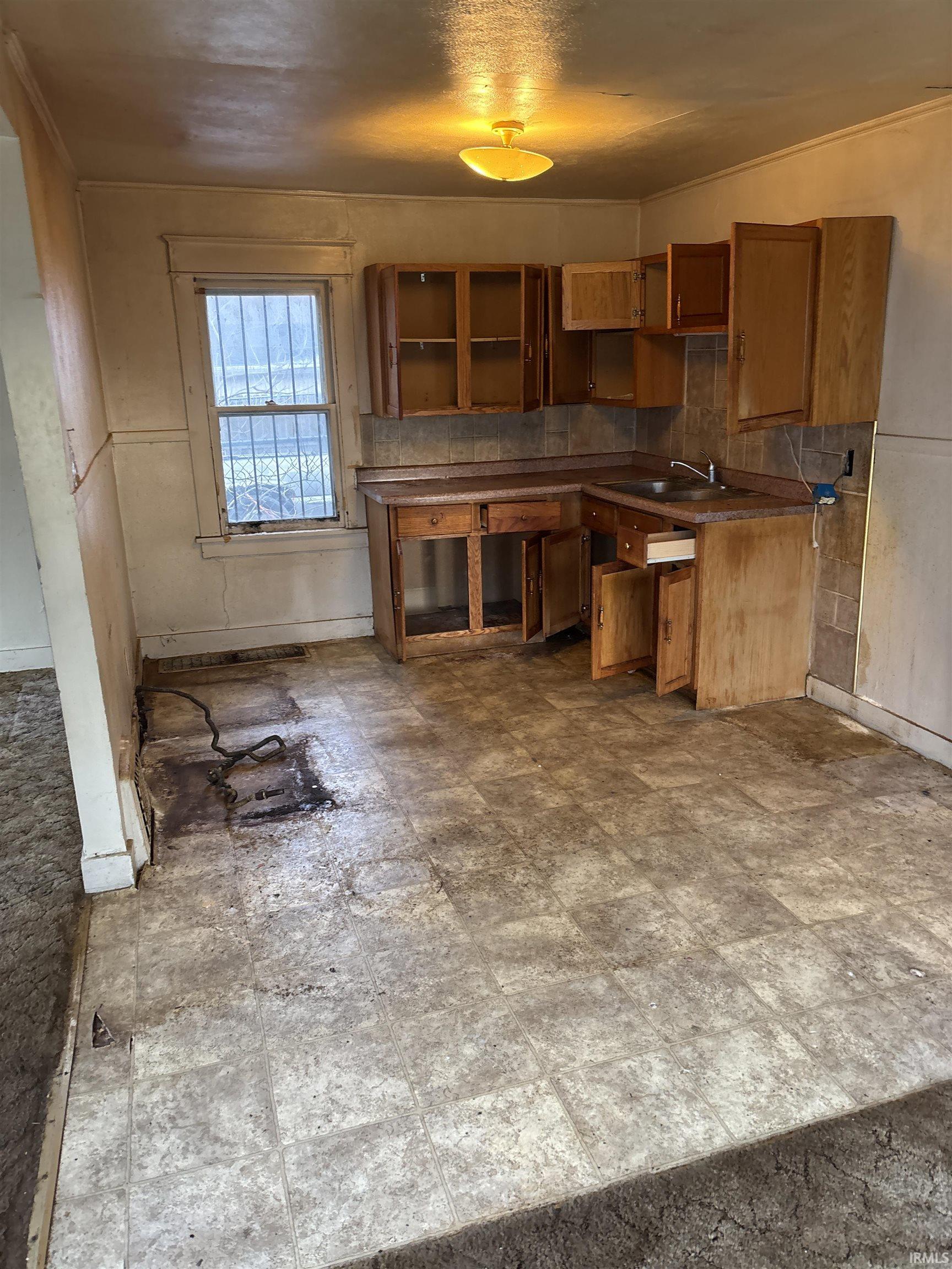 1514 Carroll Street South Bend IN 46613
