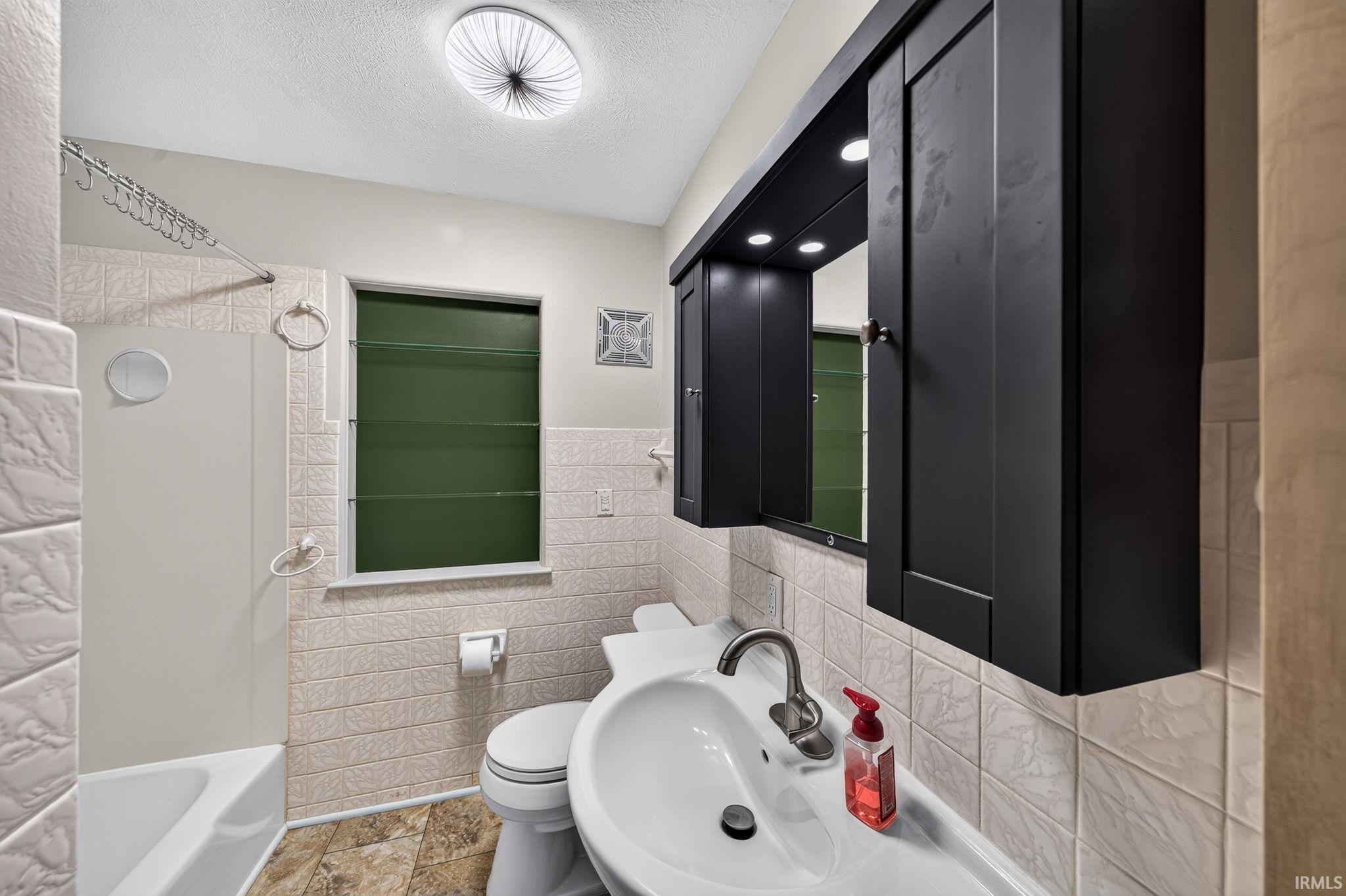 2121 Homewood Avenue Mishawaka IN 46544