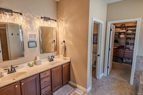 2077 Foxmoor Lane Lafayette IN 47905