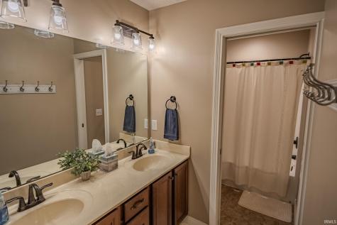 2077 Foxmoor Lane Lafayette IN 47905