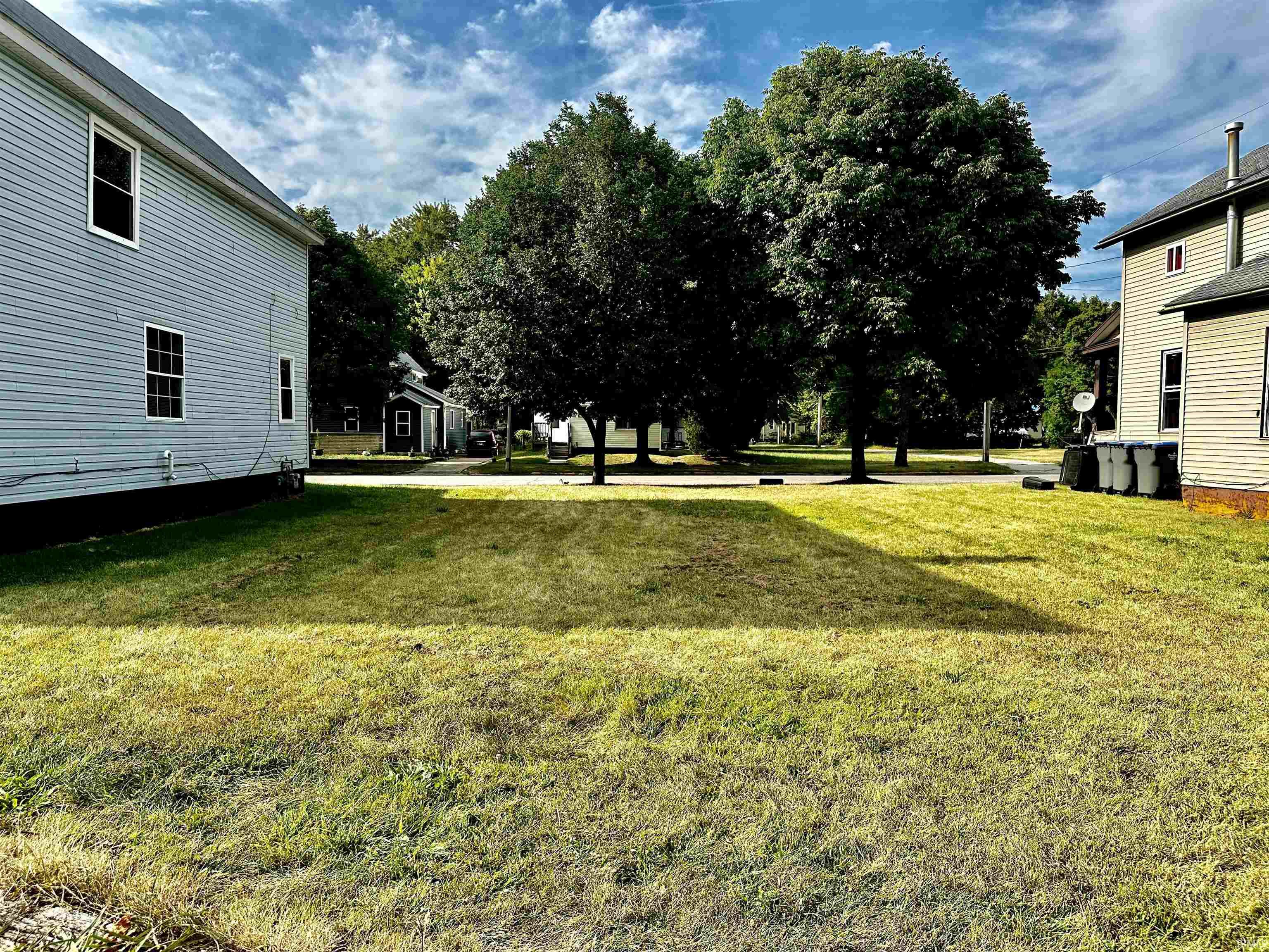 225 W Washington Elkhart IN 46516