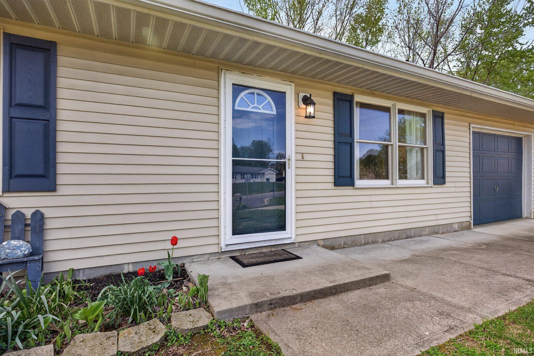 433 S Tulip Tree Court Ellettsville IN 47429