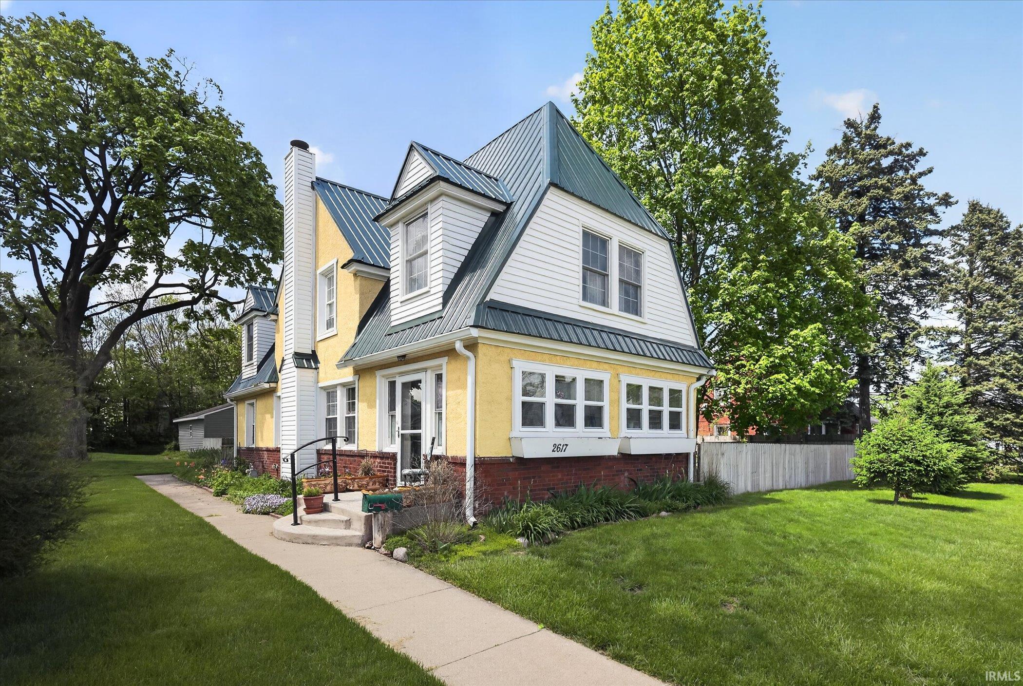 2617 Erskine Boulevard South Bend IN 46614