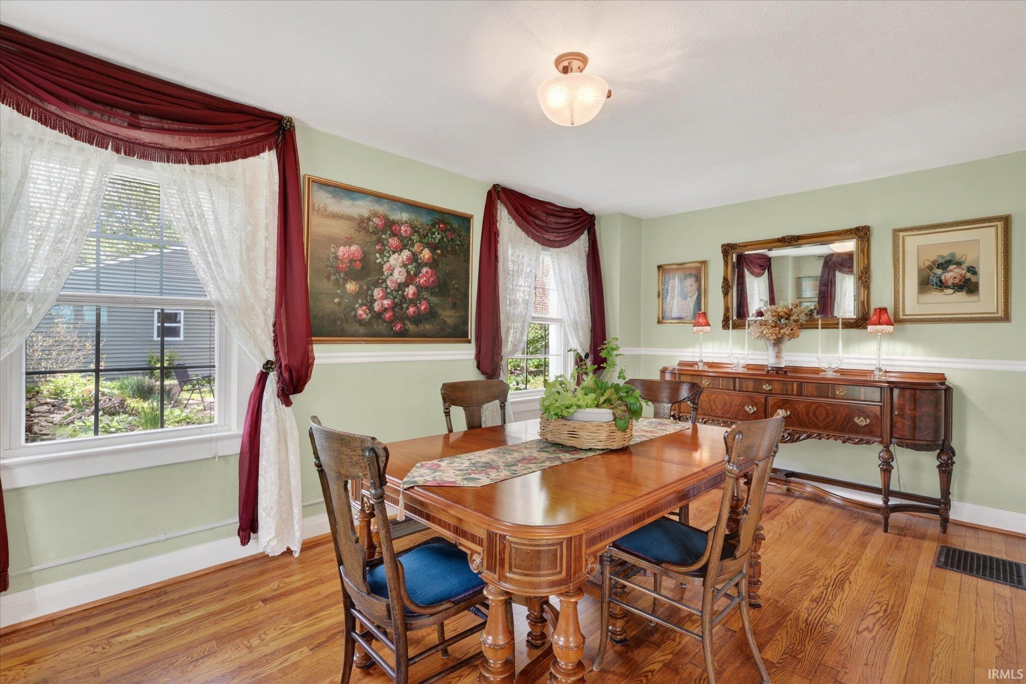 2617 Erskine Boulevard South Bend IN 46614