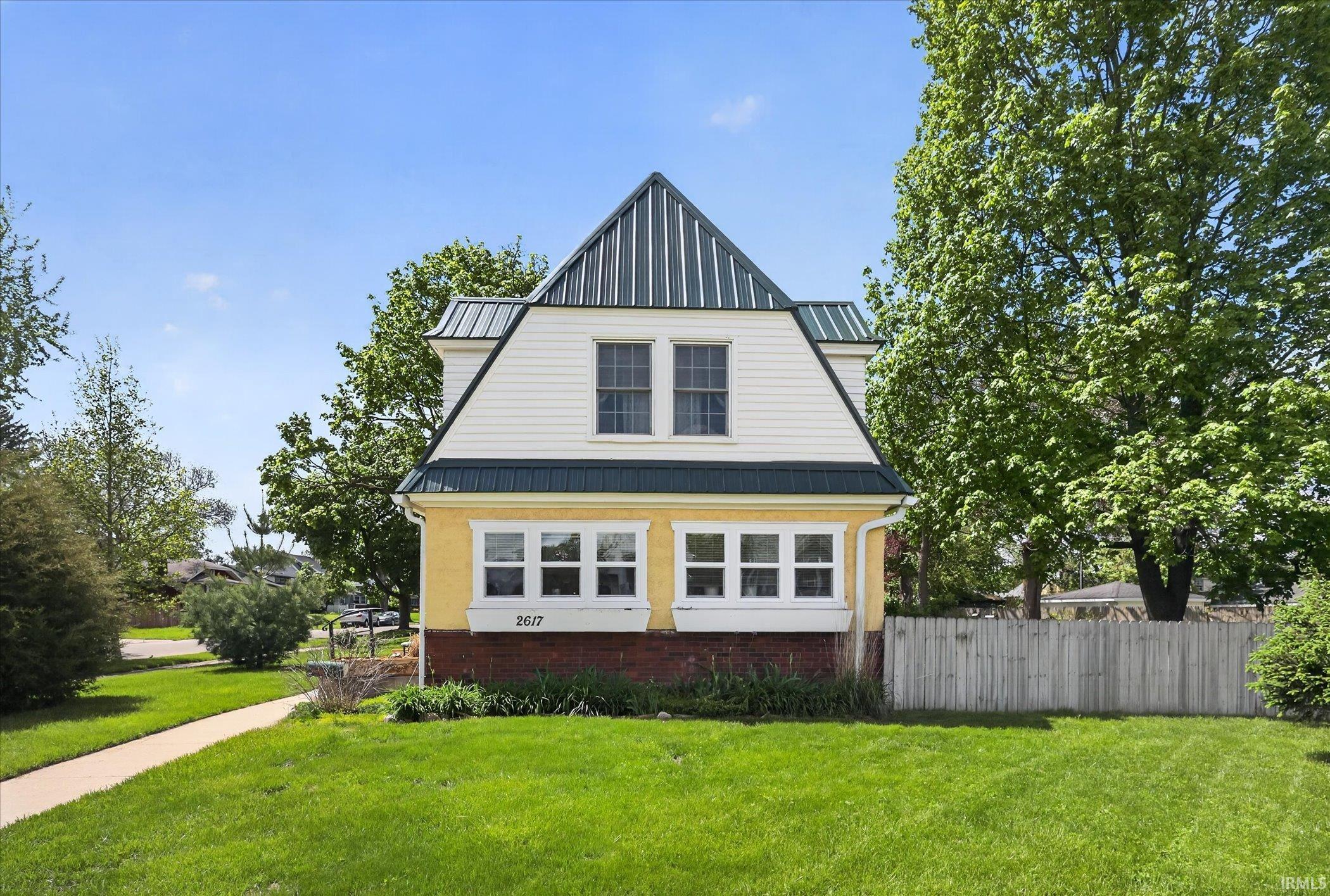 2617 Erskine Boulevard South Bend IN 46614