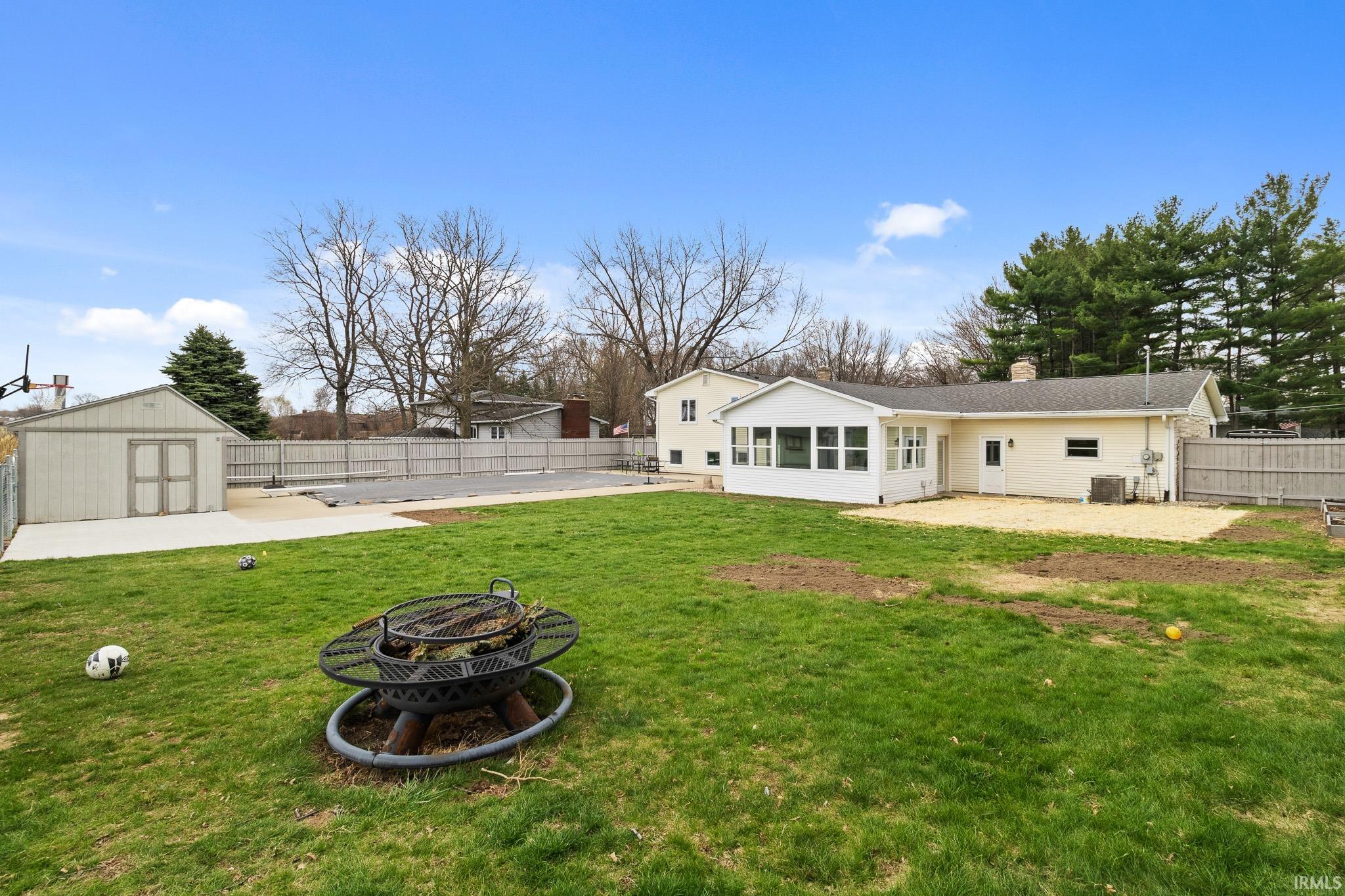 1705 E Springhill Road Warsaw IN 46580