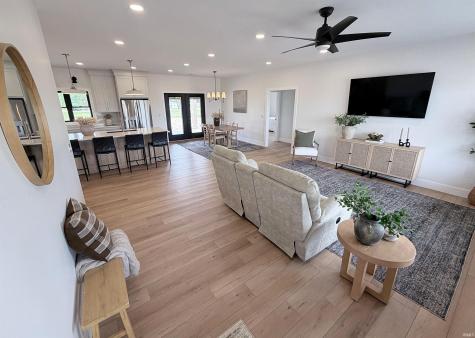 134 Garrett Avenue Loogootee IN 47553