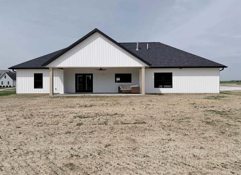 134 Garrett Avenue Loogootee IN 47553