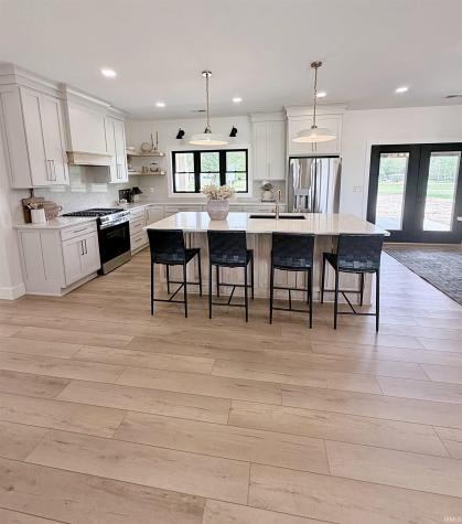 134 Garrett Avenue Loogootee IN 47553