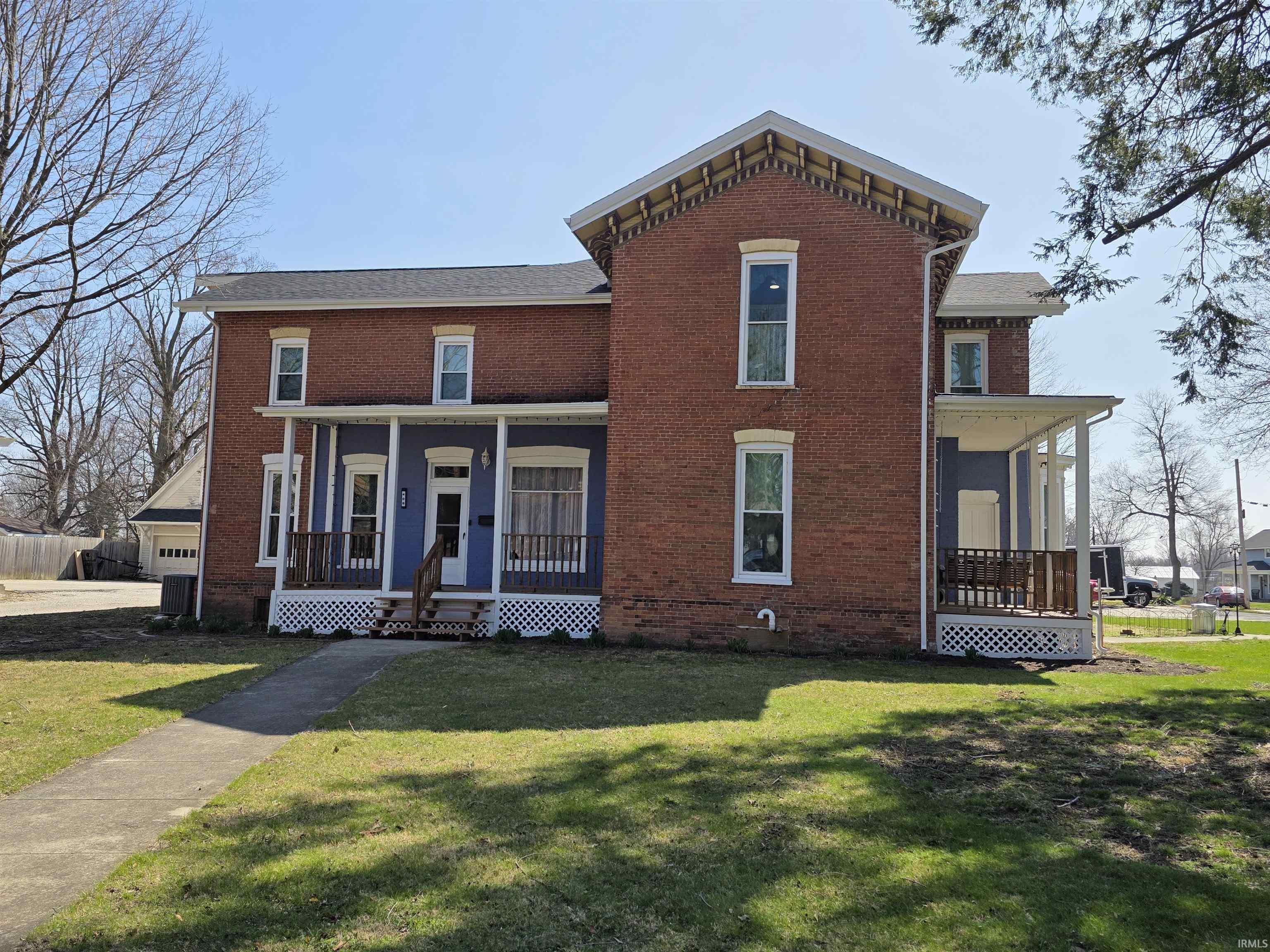 408 E Diamond Street Kendallville IN 46755