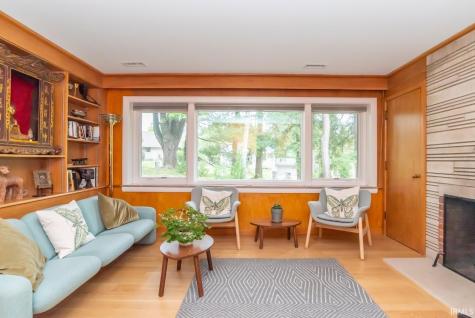 929 S Eagleson Avenue Bloomington IN 47401