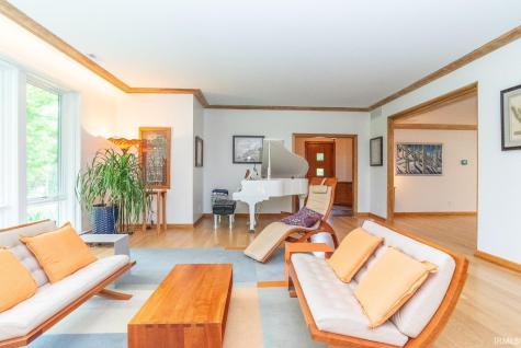 929 S Eagleson Avenue Bloomington IN 47401