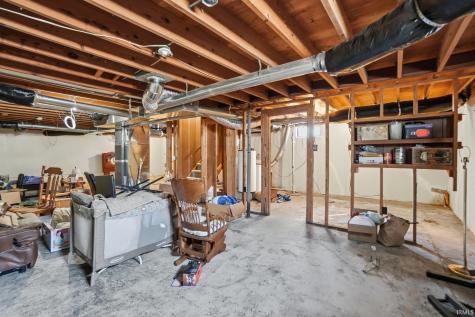 6118 Aragon Drive Fort Wayne IN 46818