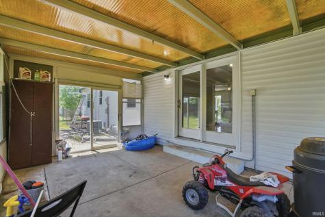6118 Aragon Drive Fort Wayne IN 46818