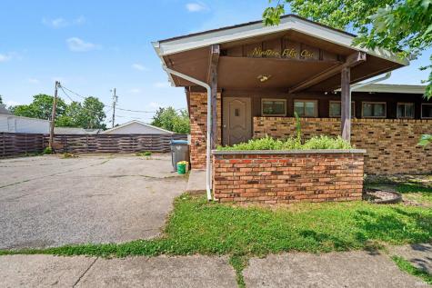 1951 E Fox Street South Bend IN 46613