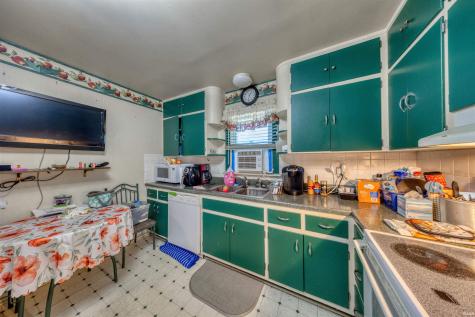 1913 Hicks Drive Evansville IN 47714