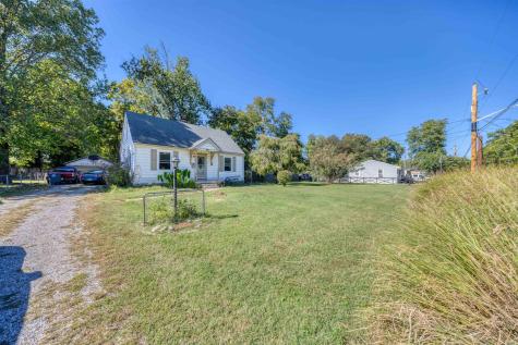 1913 Hicks Drive Evansville IN 47714