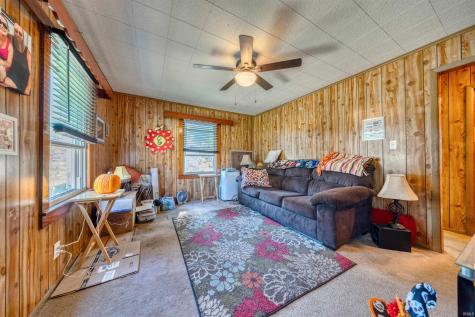 1913 Hicks Drive Evansville IN 47714