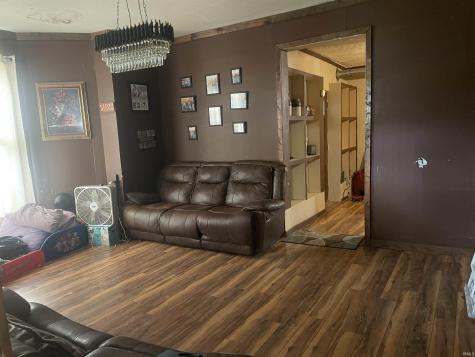 627 N Plum Street Union City IN 47390