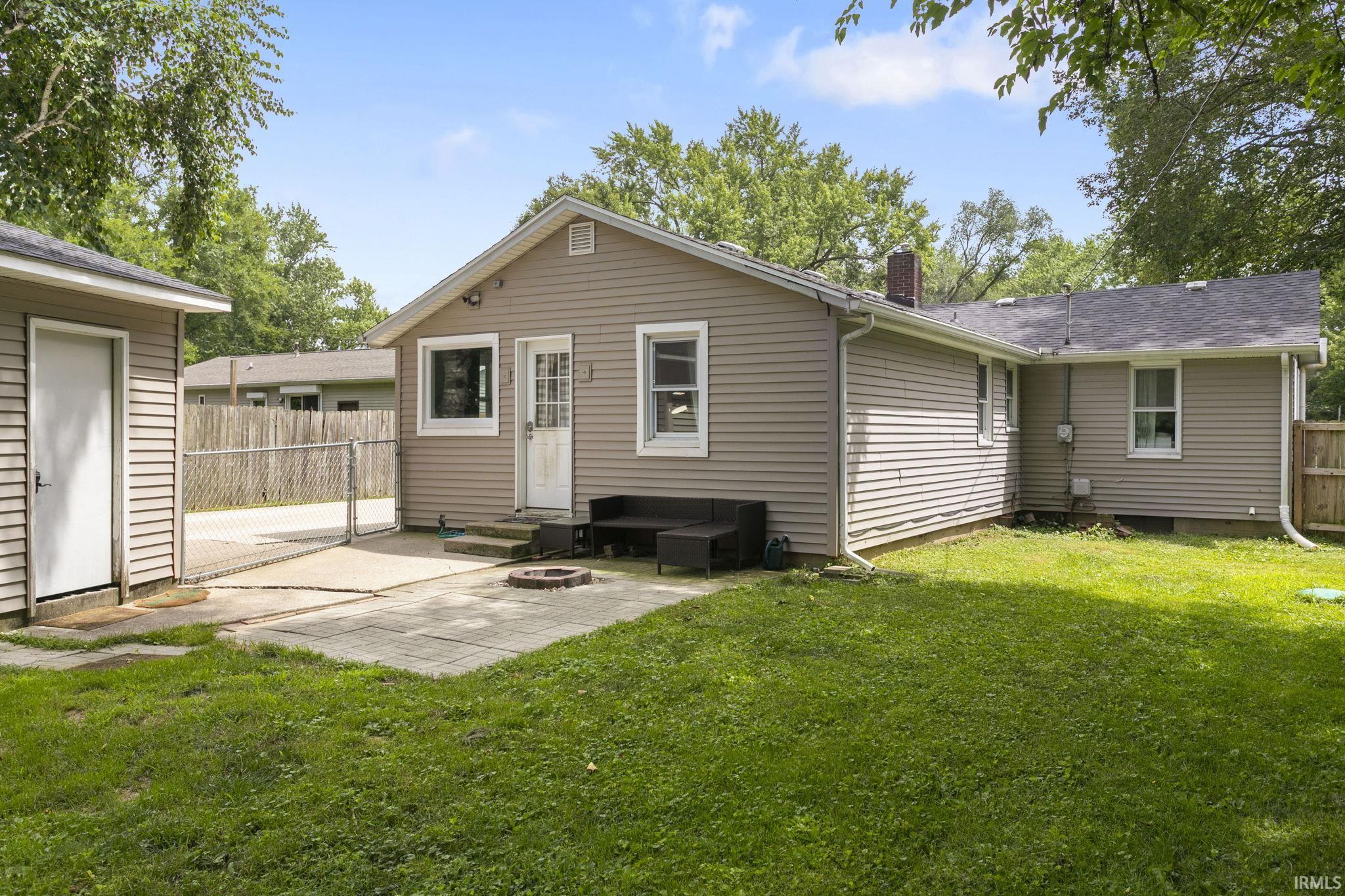 316 W Superior Street Osceola IN 46561
