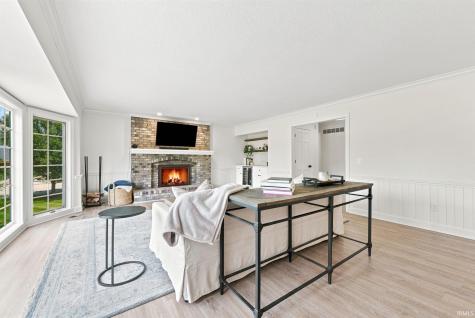 2312 Sycamore Hills Drive Fort Wayne IN 46814