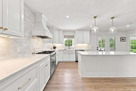 2312 Sycamore Hills Drive Fort Wayne IN 46814