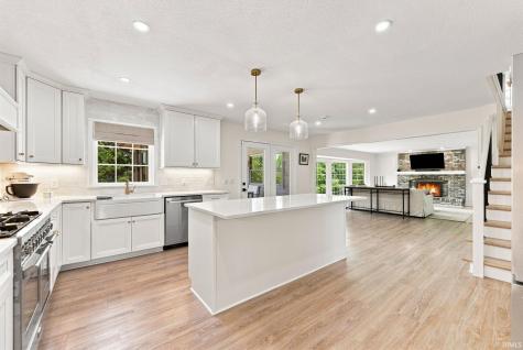 2312 Sycamore Hills Drive Fort Wayne IN 46814