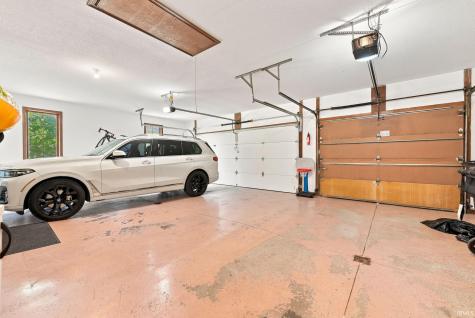2312 Sycamore Hills Drive Fort Wayne IN 46814