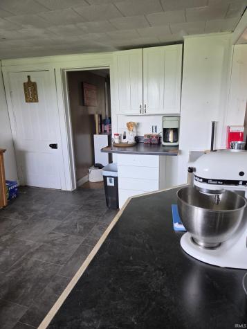 845 N Crowe Road Bloomfield IN 47424
