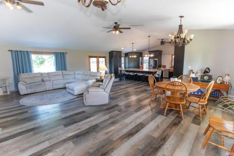 1500 Cardinal Circle Rochester IN 46975