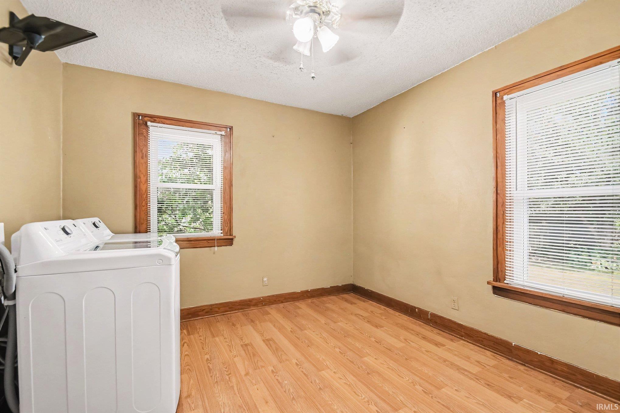 608 W 9th Street Mishawaka IN 46544