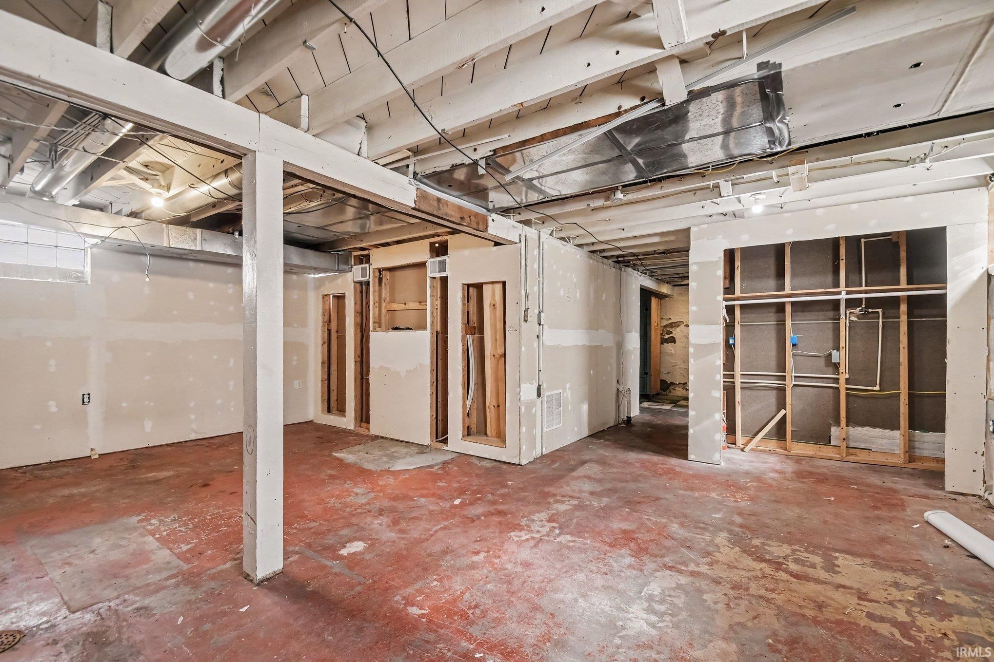 608 W 9th Street Mishawaka IN 46544