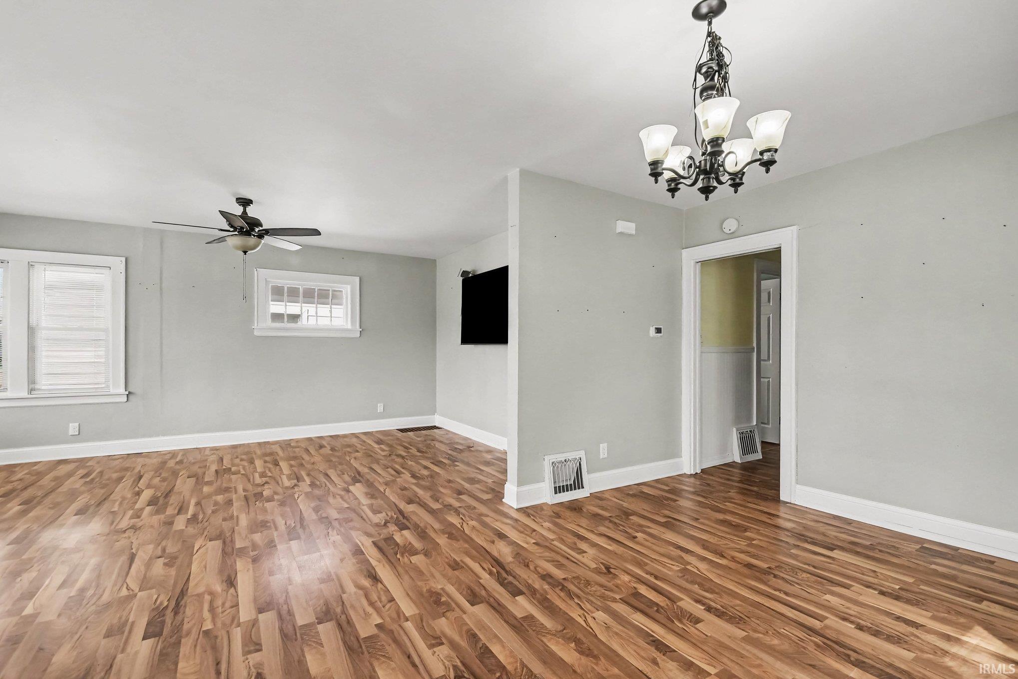 608 W 9th Street Mishawaka IN 46544