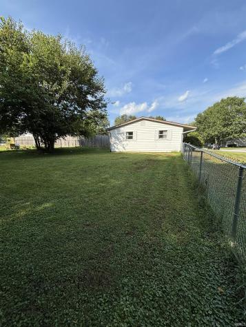 8203 Seward Lane Fort Wayne IN 46835